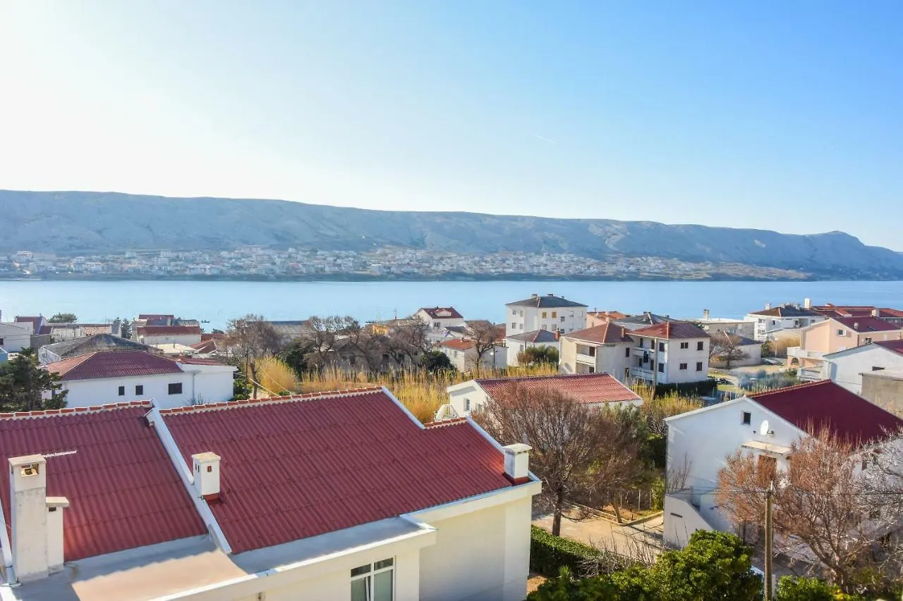 Apartments Villa Laura Pag Town